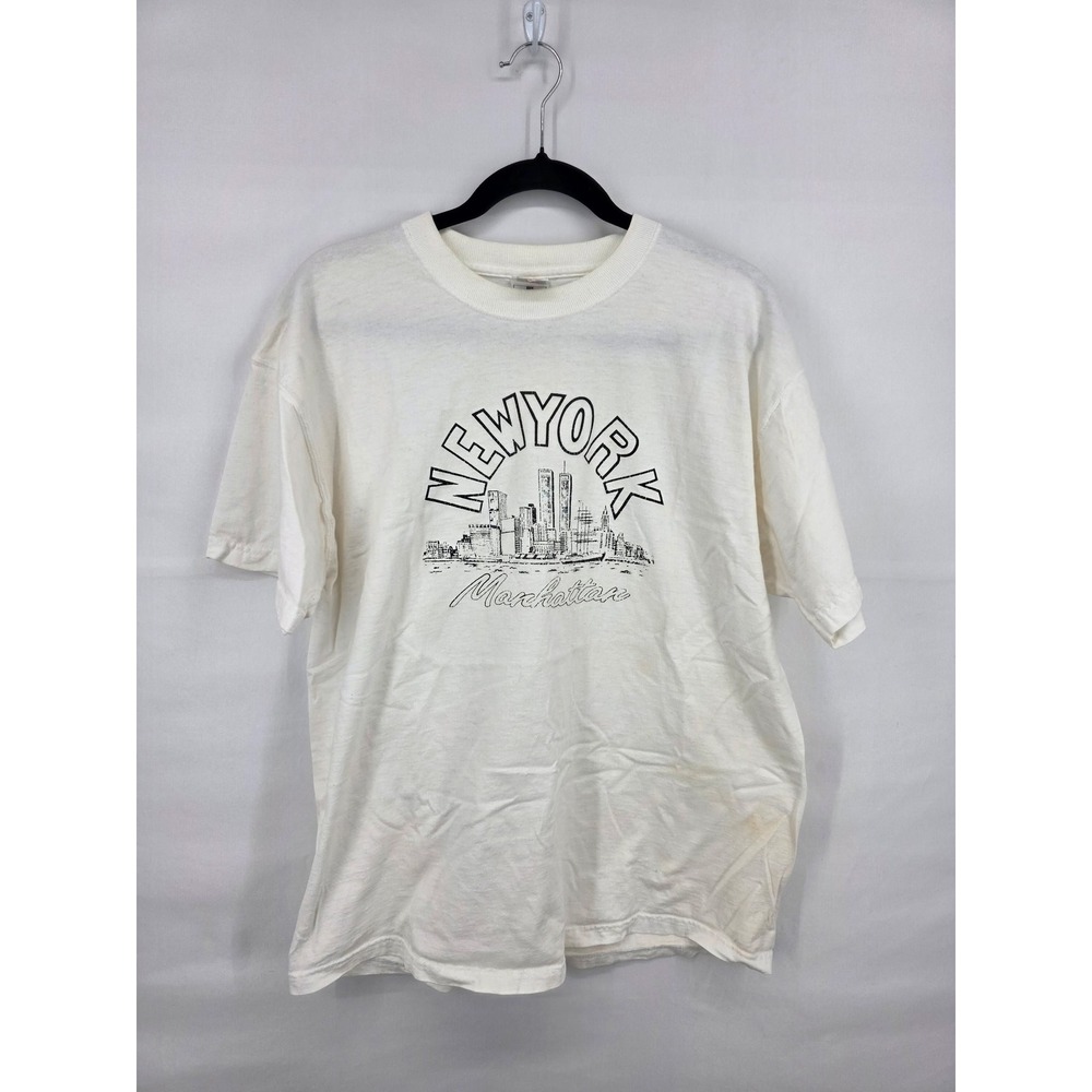 Vintage Fruit of the Loom New York Manhattan Twin Towers Graphic T-Shirt XL